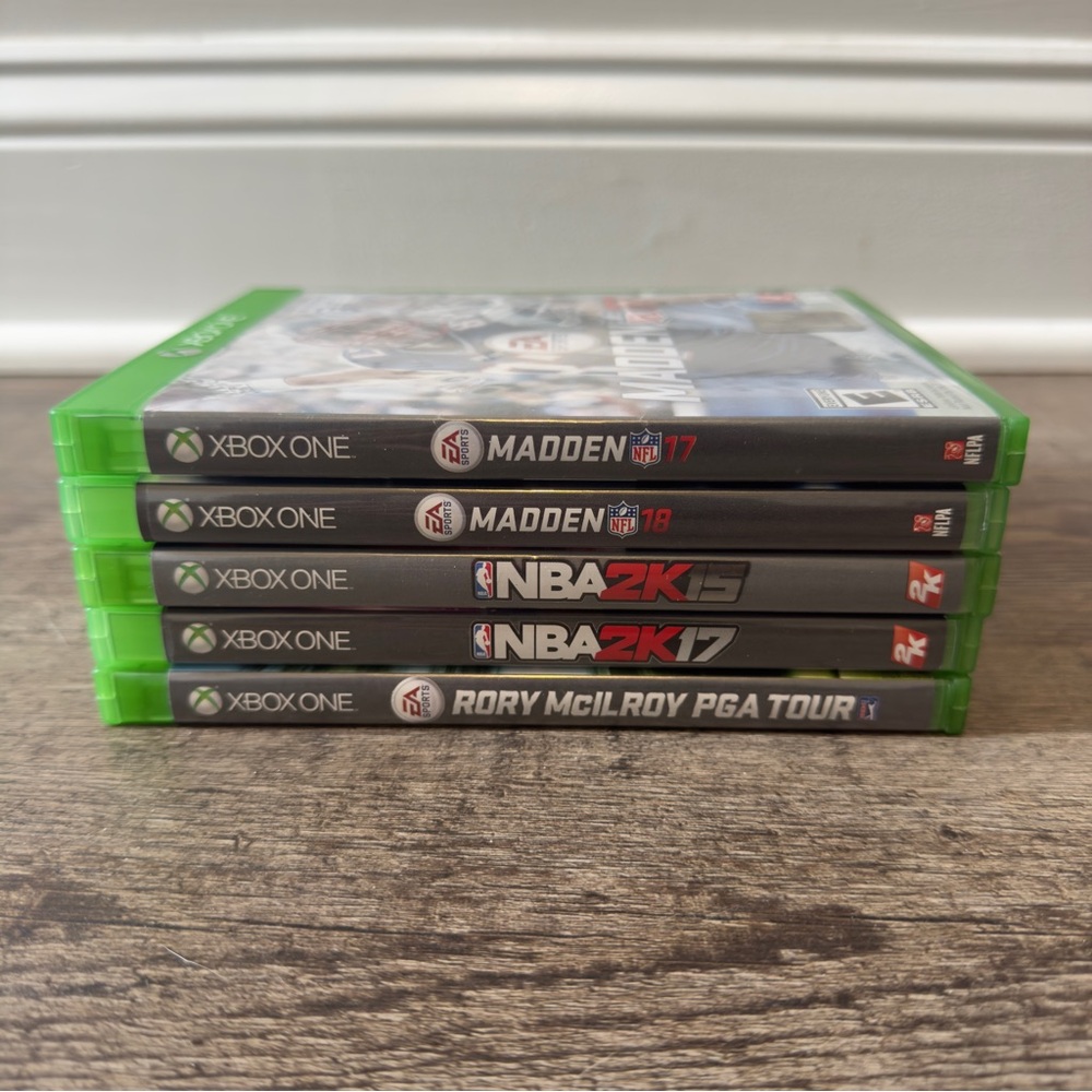 XBOX ONE Sports Game Bundle (Madden, NBA 2K & PGA Tour)